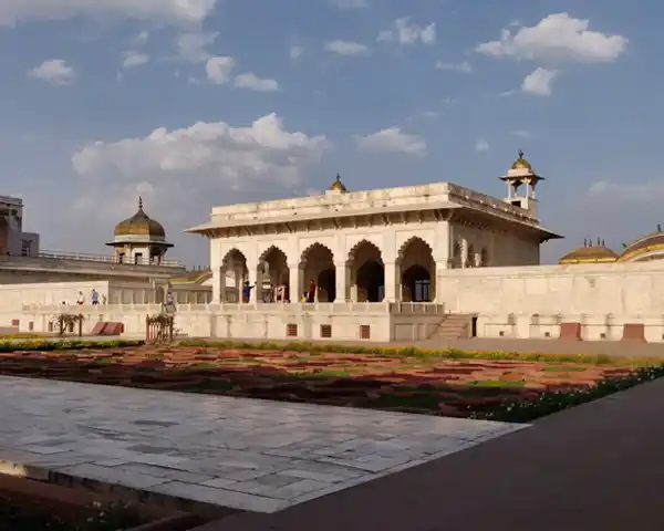 Overnight Agra Tour